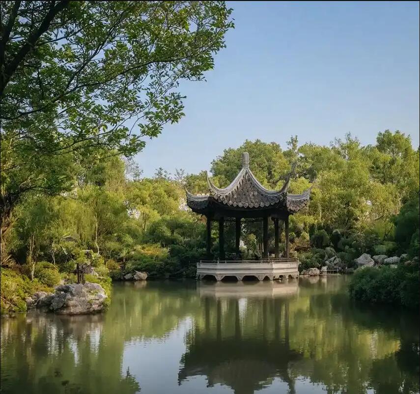 台湾凌乱餐饮有限公司